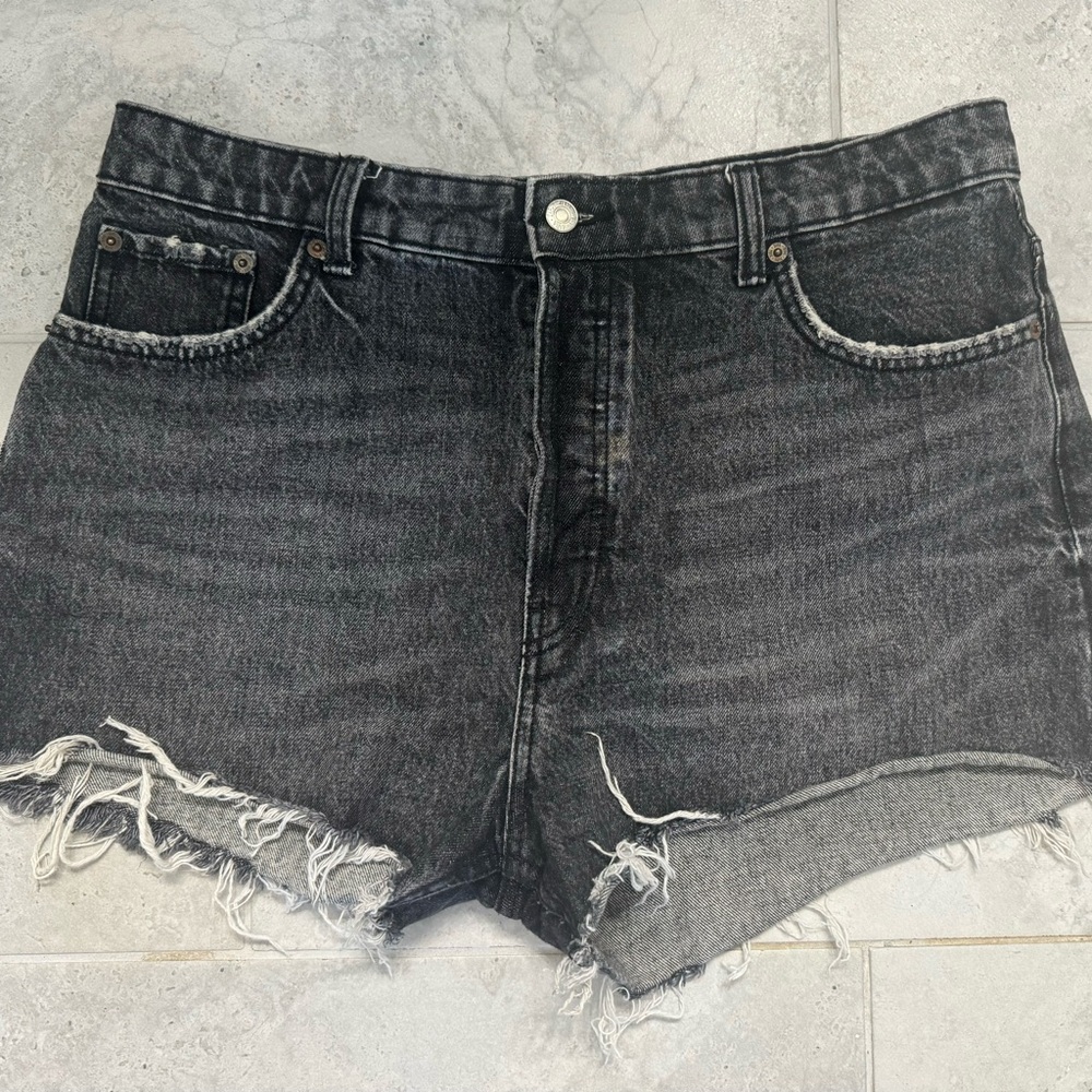 Zara Black Jean Shorts with Frayed Hem